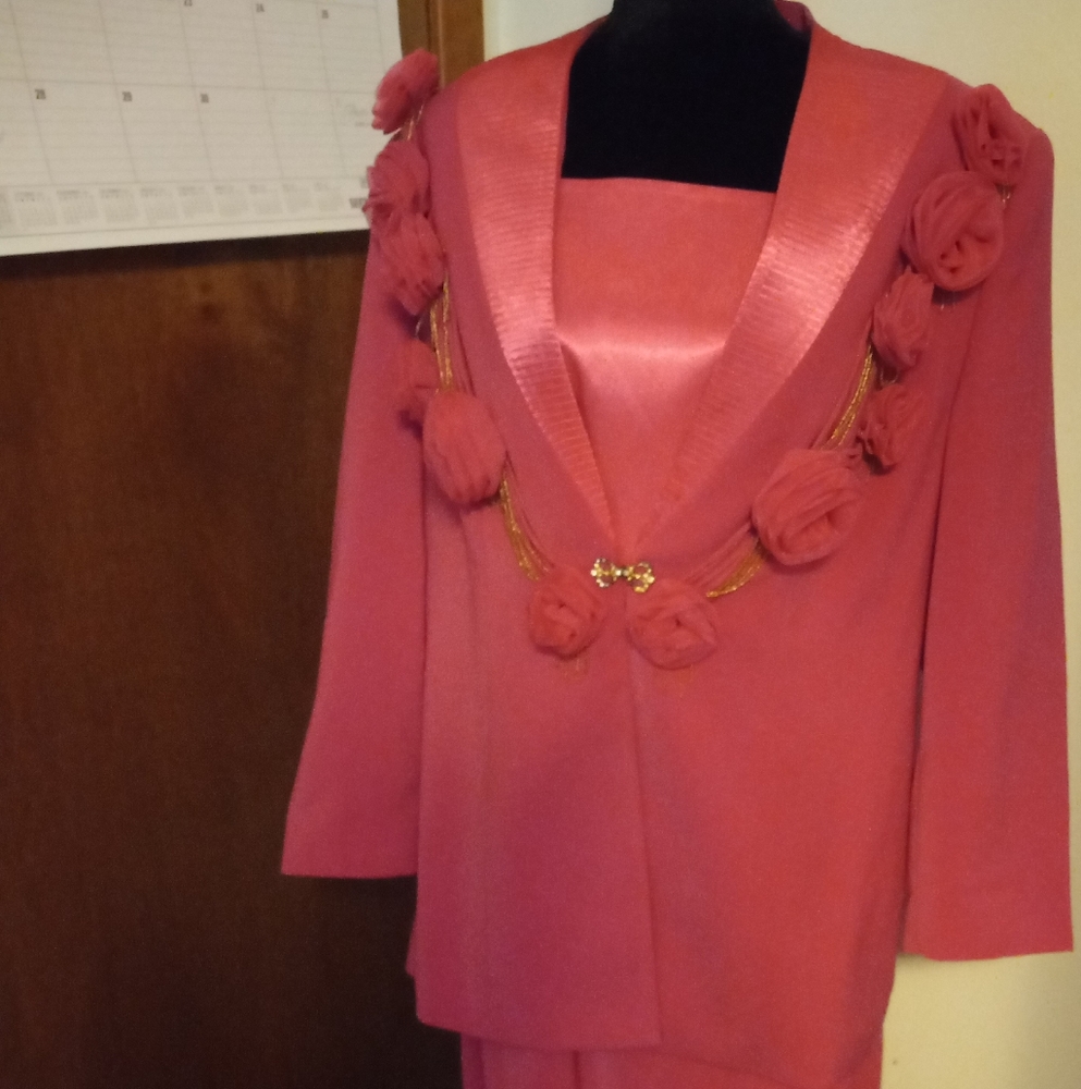 2pc Size 16W Fuschia Suit